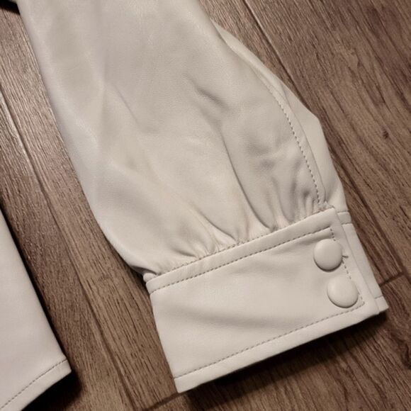 Blank NYC Puffy Shoulder Jacket Off White Size M - Picture 3 of 7